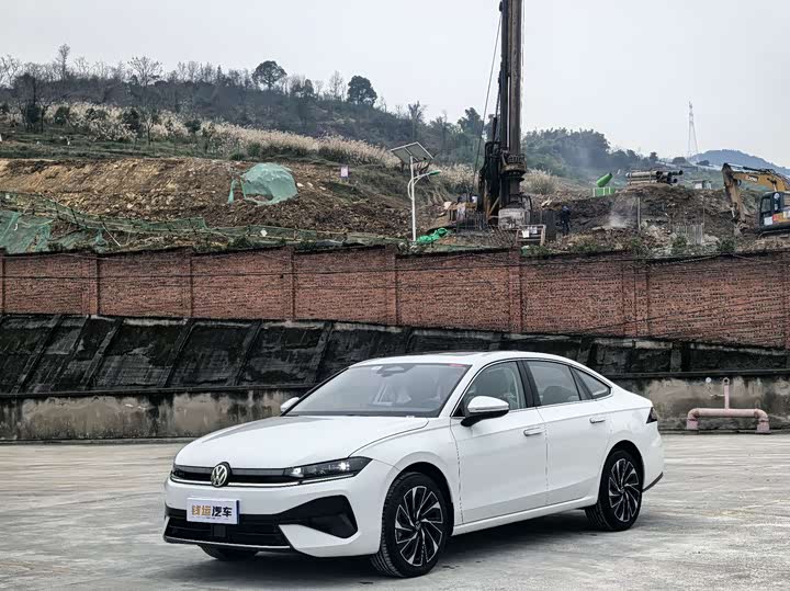 2026 Volkswagen Sagitar L