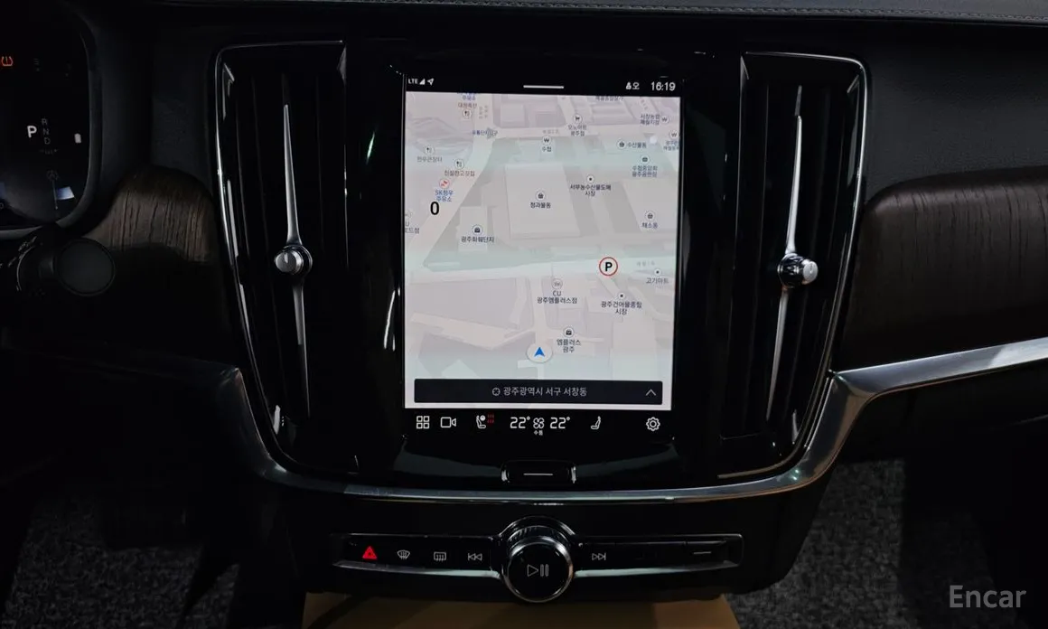 Volvo S90 2016 T8 AWD Ultimate Bright