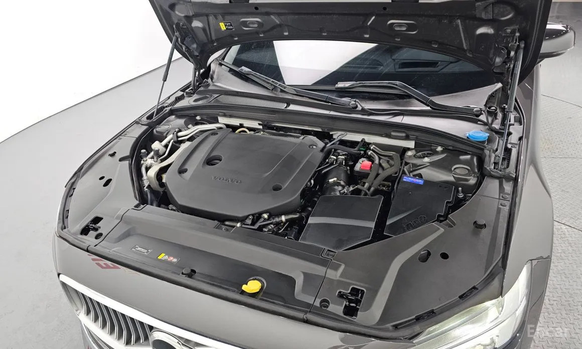 Volvo S90 2016 T8 AWD Ultimate Bright