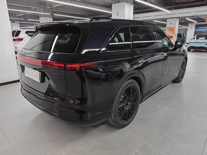 XPeng G9 2025 2025款 625 长续航 Max