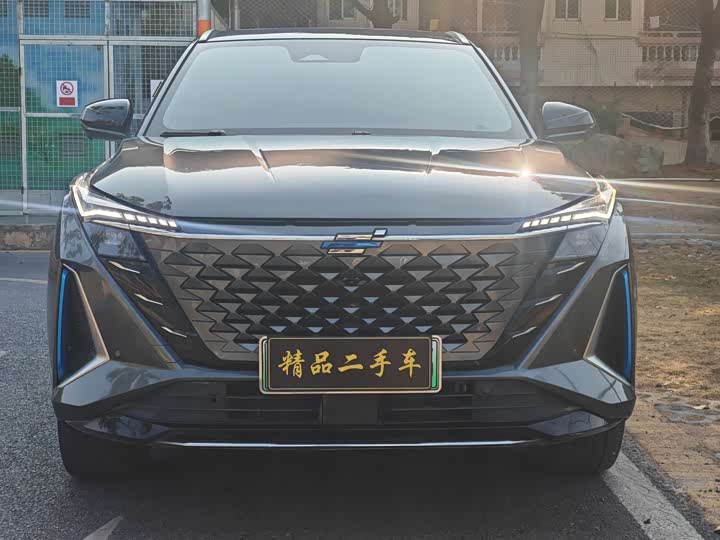 Changan Oshan Z6 Hybrid 2023 2023款 智电iDD 150KM旗舰PLUS智慧泊车版