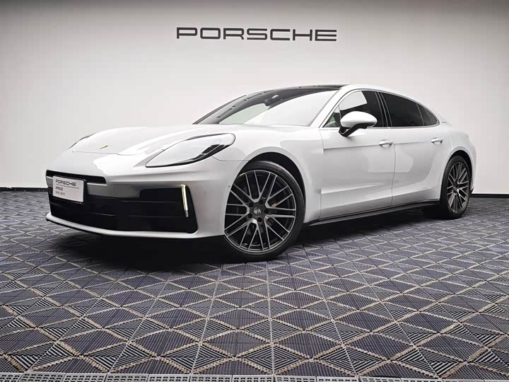 Porsche Panamera 2024 2024款 Panamera 4 行政加长版 2.9T