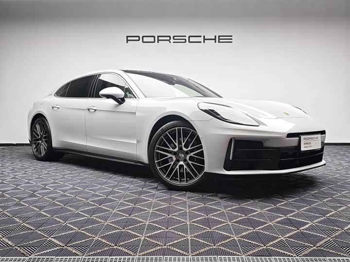 Porsche Panamera 2024 2024款 Panamera 4 行政加长版 2.9T