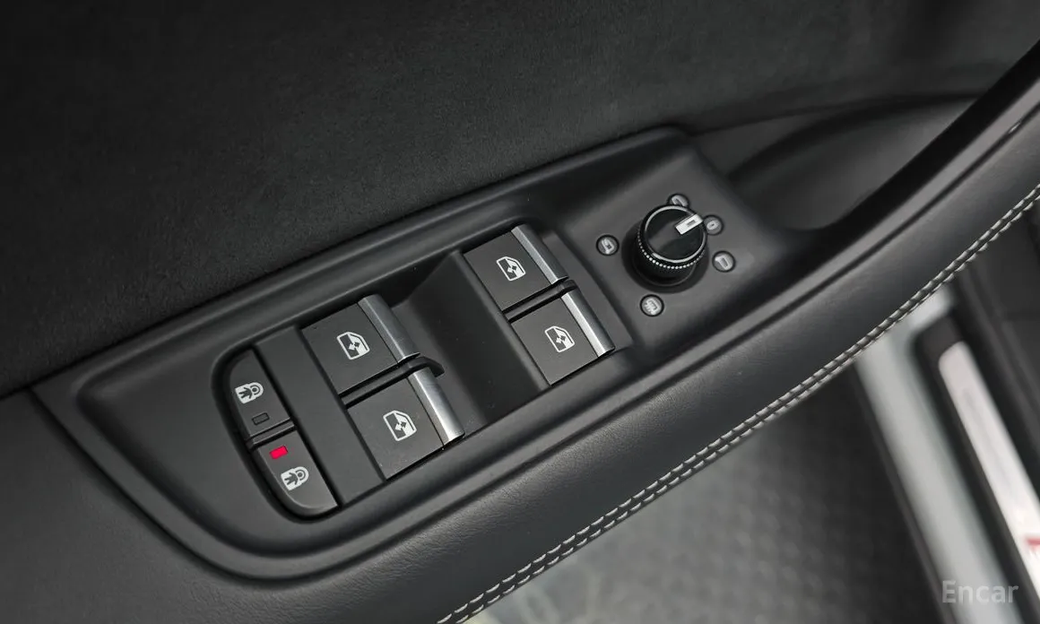 Audi Q8 2018 55 TFSI Quattro Premium