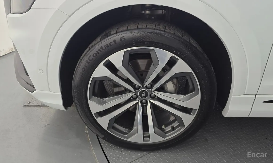 Audi Q8 2018 55 TFSI Quattro Premium