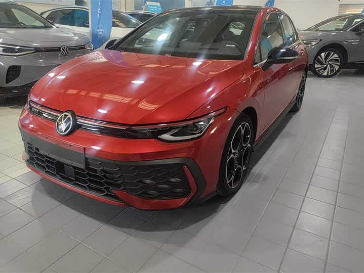 Volkswagen Golf GTI 2025 2025款 380TSI DSG GTI