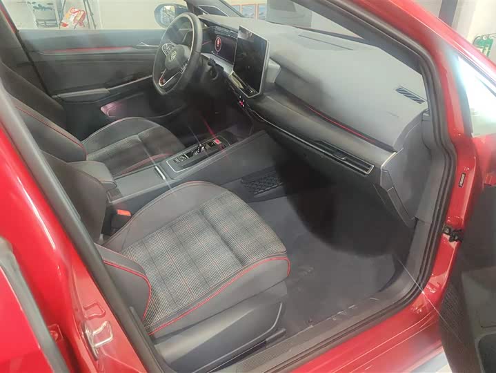 Volkswagen Golf GTI 2025 2025款 380TSI DSG GTI