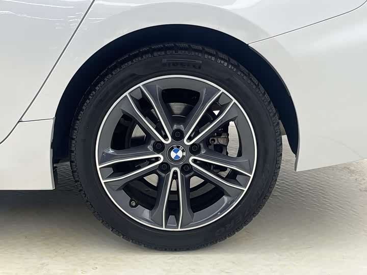 BMW 1 Series 2023 2023款 120i M运动版