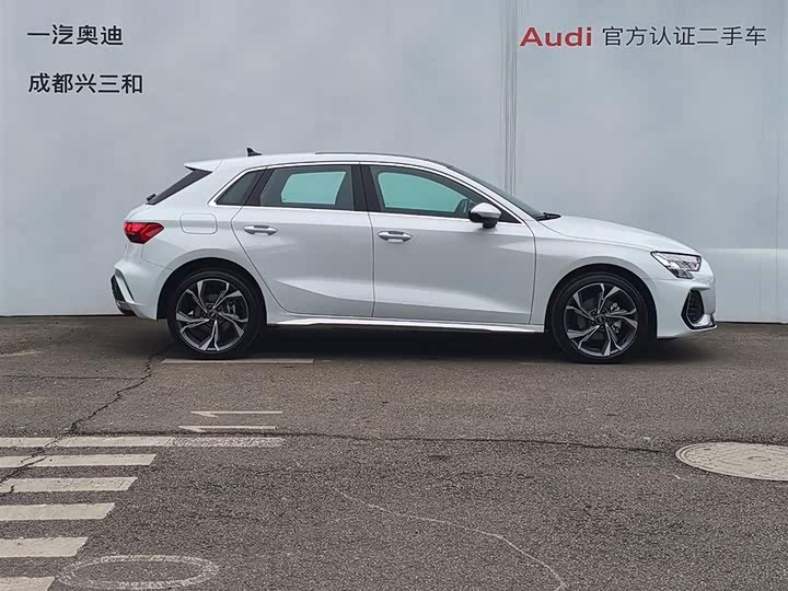 Audi A3 2025 2025款 Sportback 35TFSI 飞驰尊享型