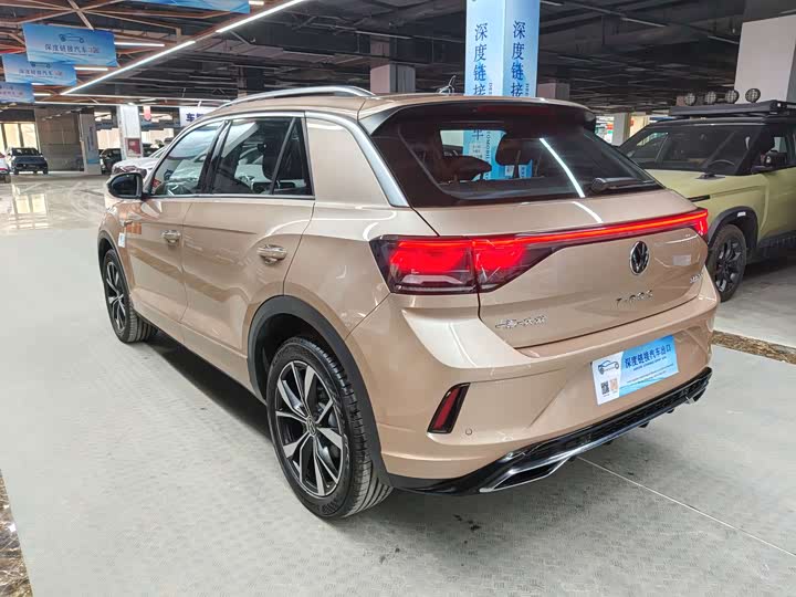 2025 Volkswagen T-Roc