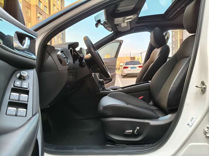 Mazda CX-4 2021 2021款 2.0L 自动两驱蓝天活力版
