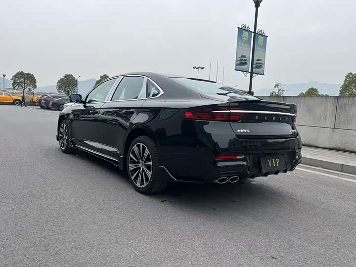 Geely Preface 2026 2026款 东方曜 1.5TD 昆仑版