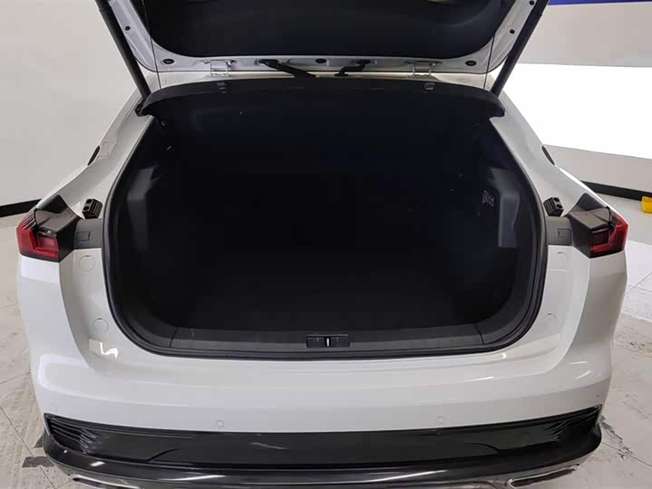 Bestune B70S 2022 2022款 1.5T 智潮统帅