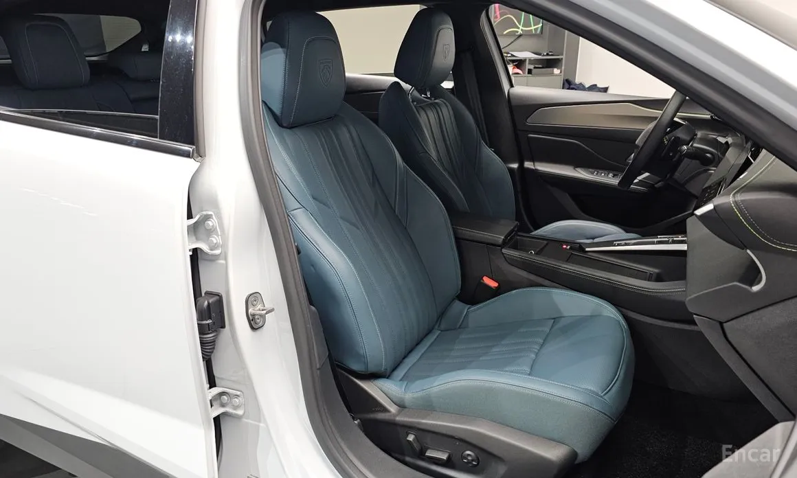 Peugeot 408 2023 1.2 Pure Tech GT