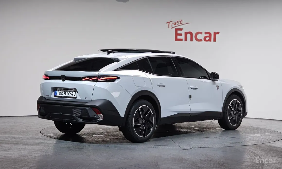 Peugeot 408 2023 1.2 Pure Tech GT