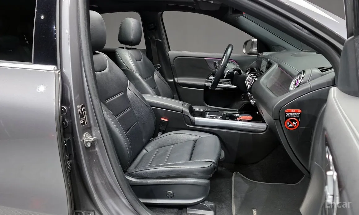 Mercedes-Benz EQA 2021 EQA250 AMG Package Plus