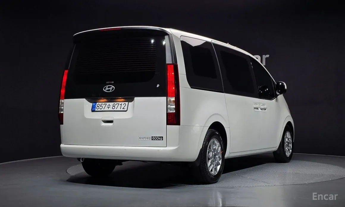 Hyundai Staria 2021 L3.5 Cargo 5-Seater