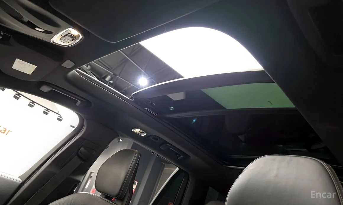 Volvo XC90 2016 T8 R-Design Hybrid