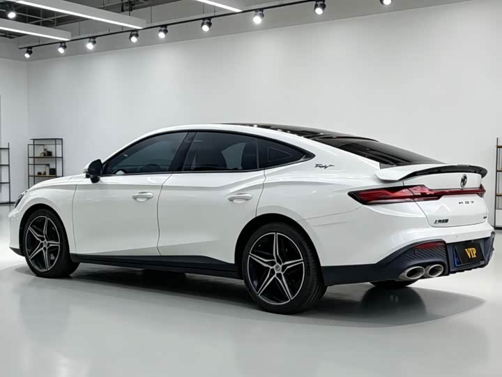 MG Motor 7 2025 2025款 2.0T 405 AT尊享版