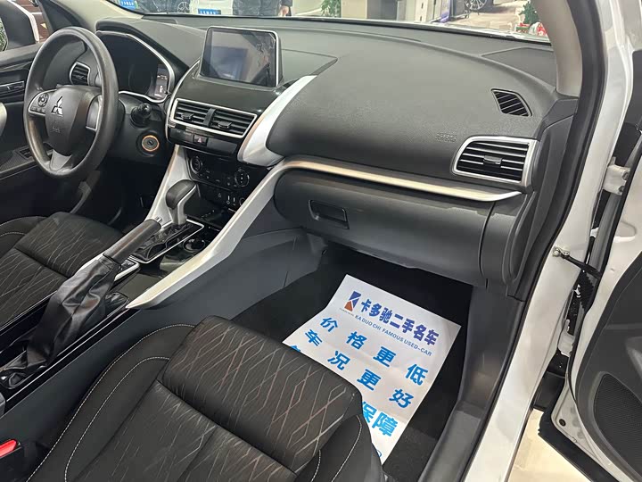 Mitsubishi Eclipse Cross 2022 2022款 1.5T CVT两驱无畏版