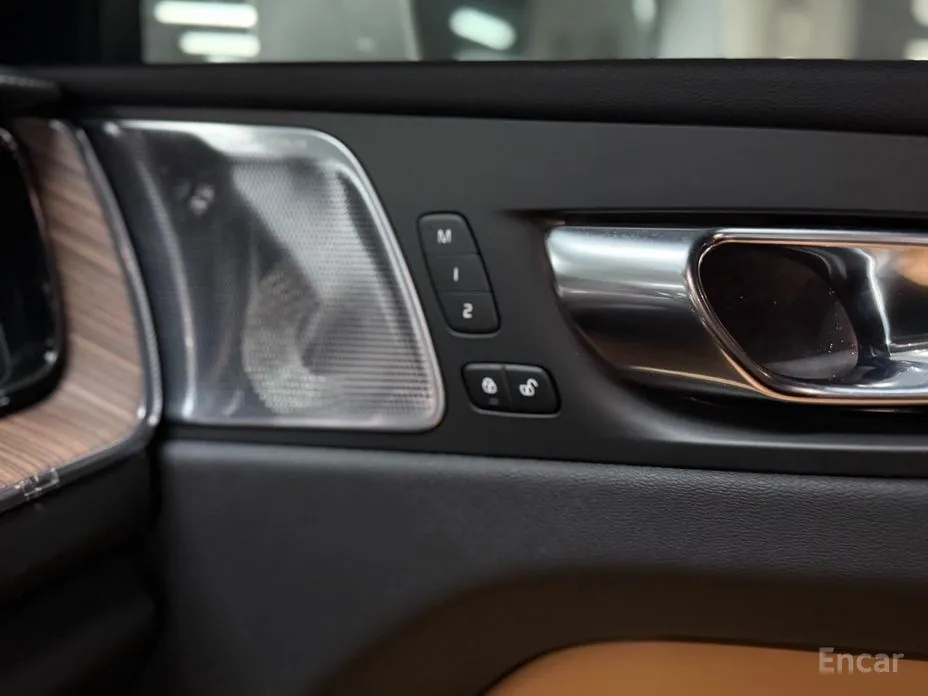 Volvo XC60 2017 B5 Inscription