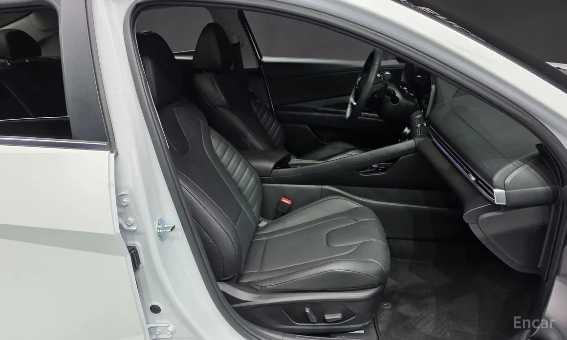 Hyundai Avante 2023 1.6