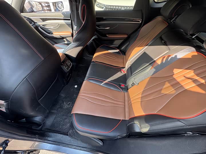 BYD Song Plus 2020 2020款 1.5T 自动尊贵型