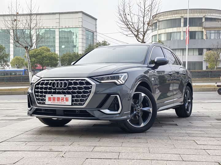 Audi Q3 2024 2024款 35 TFSI 时尚动感型