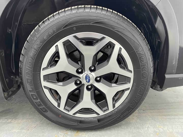 Subaru Forester 2022 2022款 2.0i AWD豪华版EyeSight