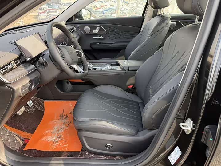 Chery Arrizo 8 Pro 2025 2025款 2.0T DCT 豪华型