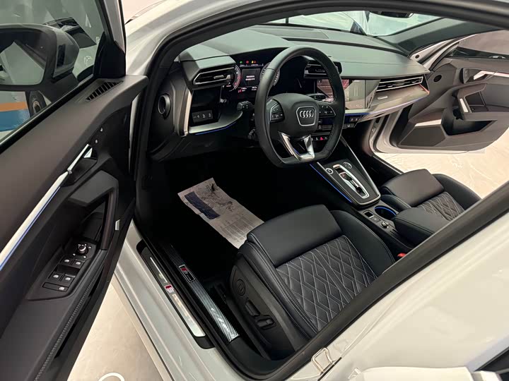 Audi A3 2025 2025款 Sportback 35TFSI 飞驰尊享型 +豪华臻选包