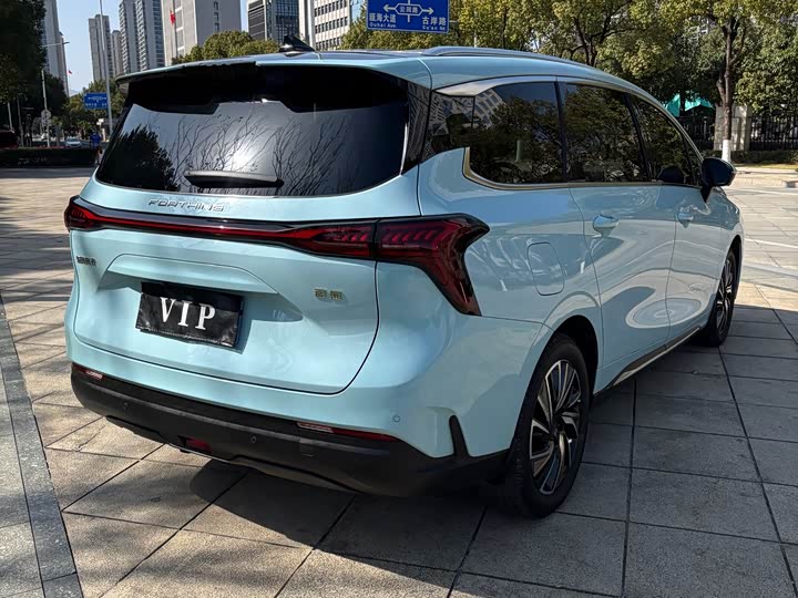 Dongfeng Forthing Yacht 2022 2022款 1.5T DCT逐浪版