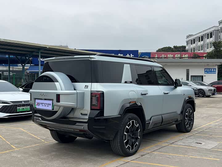 BYD FangChengBao Leopard 8 2025 2025款 智勇旗舰版 7座