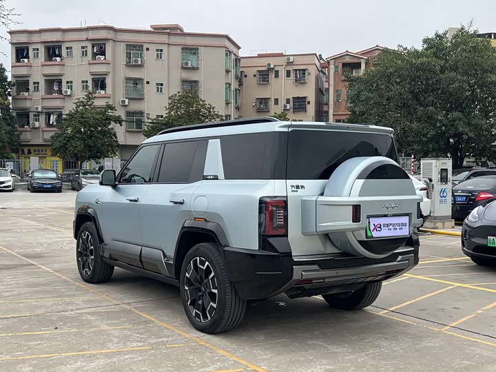 BYD FangChengBao Leopard 8 2025 2025款 智勇旗舰版 7座