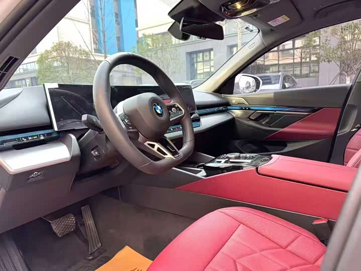 BMW 5 Series 2025 2025款 530Li 领先型 M运动套装