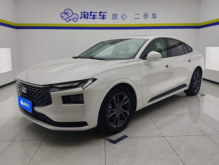 Ford Mondeo 2025 2025款 2.0T EcoBoost 豪华型