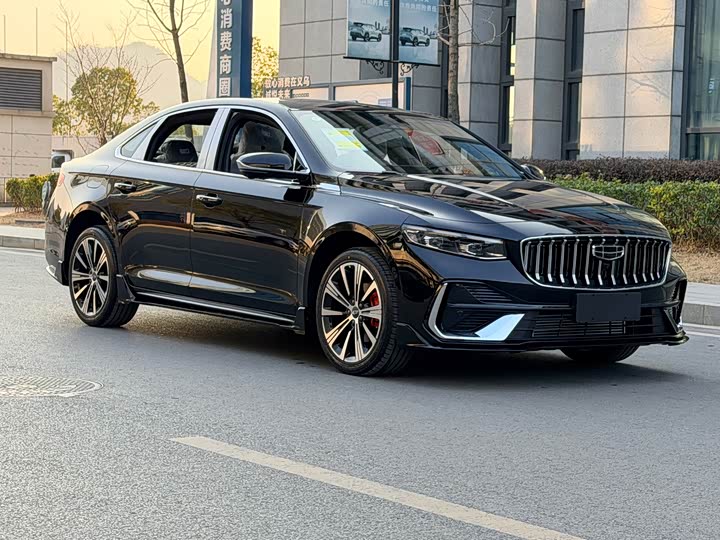 Geely Preface 2026 2026款 东方曜 1.5TD 昆仑版