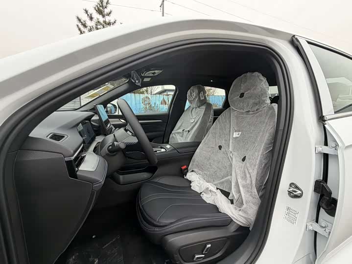 Geely Preface 2026 2026款 东方曜 1.5TD 扶摇版