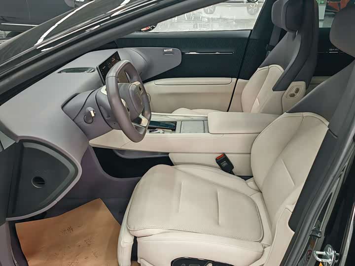 Avatr 12 2025 2025款 Ultra增程版