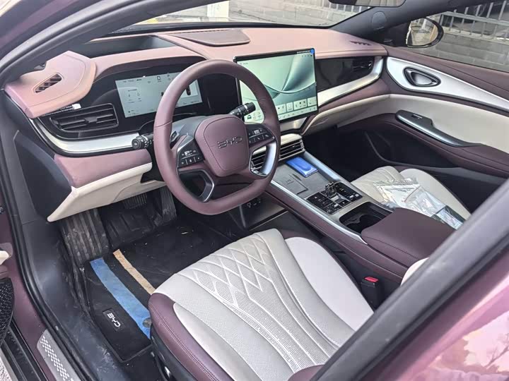 BYD Seal 07 DM-i Hybrid 2025 2025款 智驾版 DM-i 1.5T 125km 旗舰型