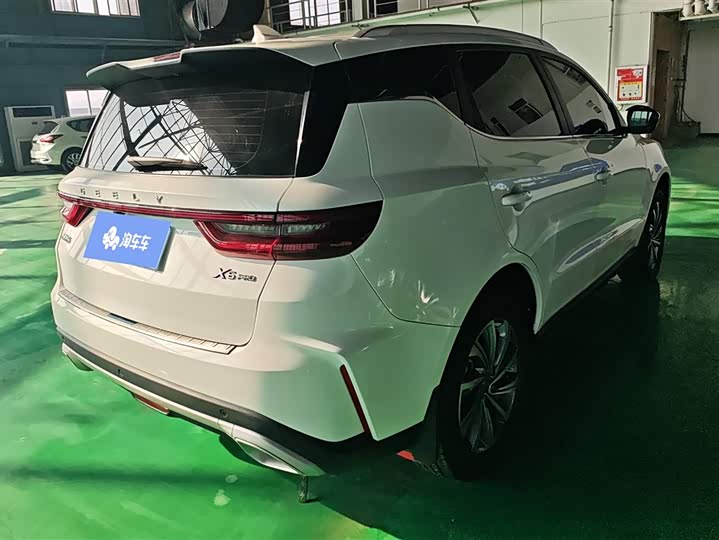 Geely Vision X6 2021 2021款 PRO 1.4T 自动尊贵型