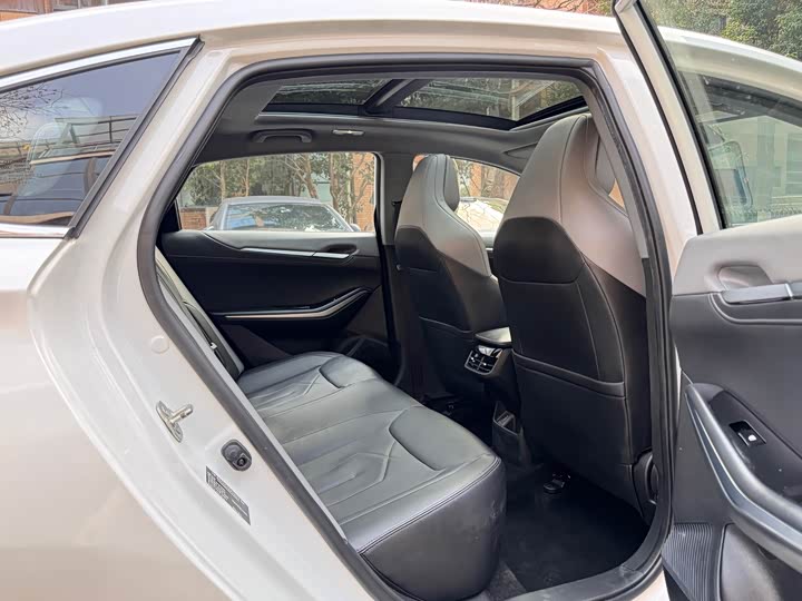 Changan Raeton Plus 2023 2023款 1.5T DCT豪华型