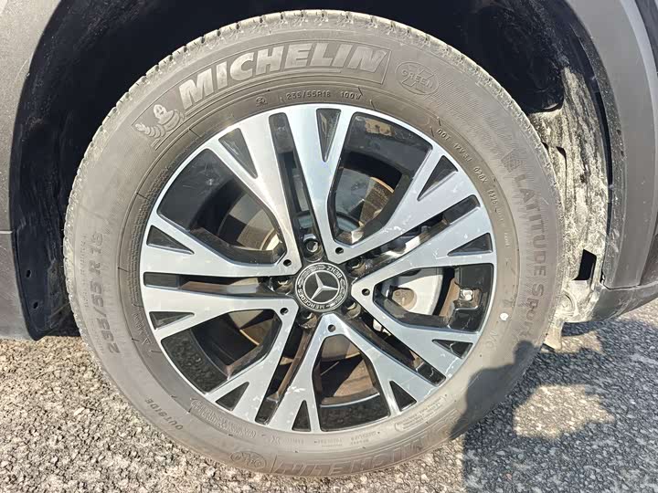 Mercedes-Benz GLB-Class 2025 2025款 GLB 220 动感型