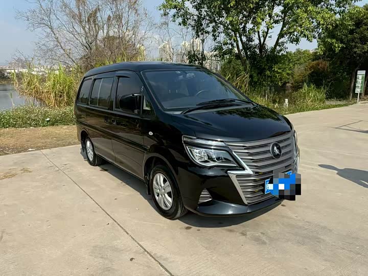 Dongfeng Forthing Lingzhi M5 2023 2023款 M5 1.6L 实用型 5座