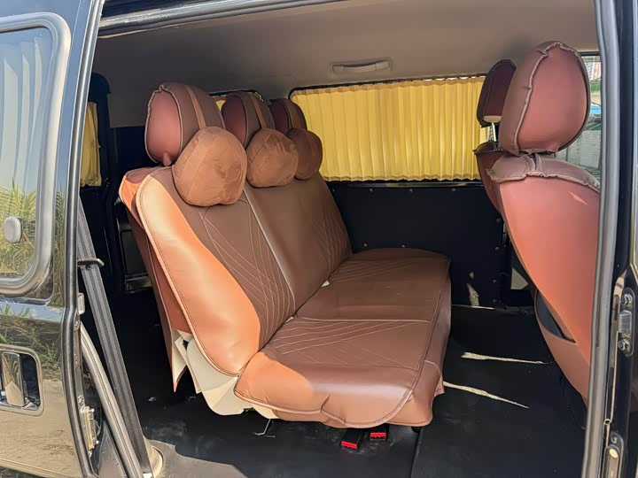 Dongfeng Forthing Lingzhi M5 2023 2023款 M5 1.6L 实用型 5座