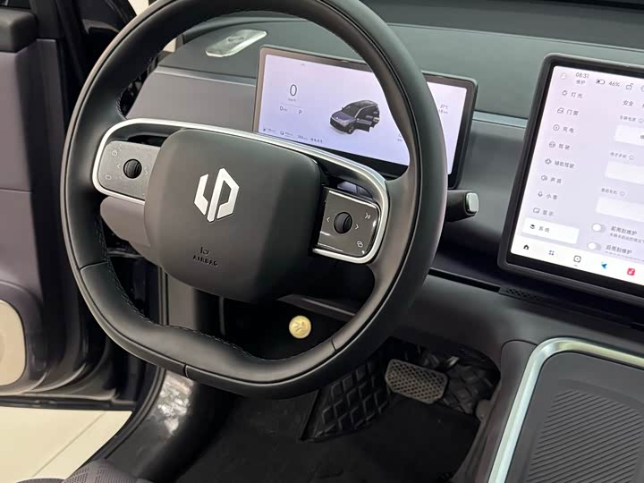 Leapmotor C16 2026 2026款 增程 280激光雷达智尊版 6座