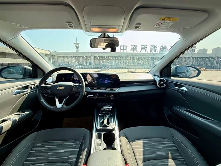 Chevrolet Monza 2024 2024款 1.5L 双离合悦享版