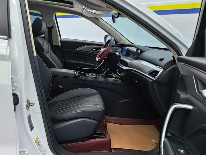 Bestune T77 2023 2023款 1.5T 自动豪华型