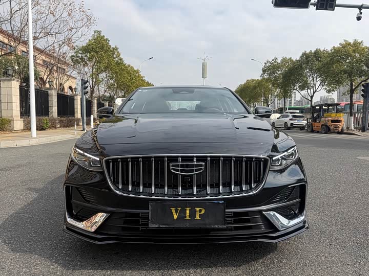 Geely Preface 2026 2026款 东方曜 1.5TD 昆仑版