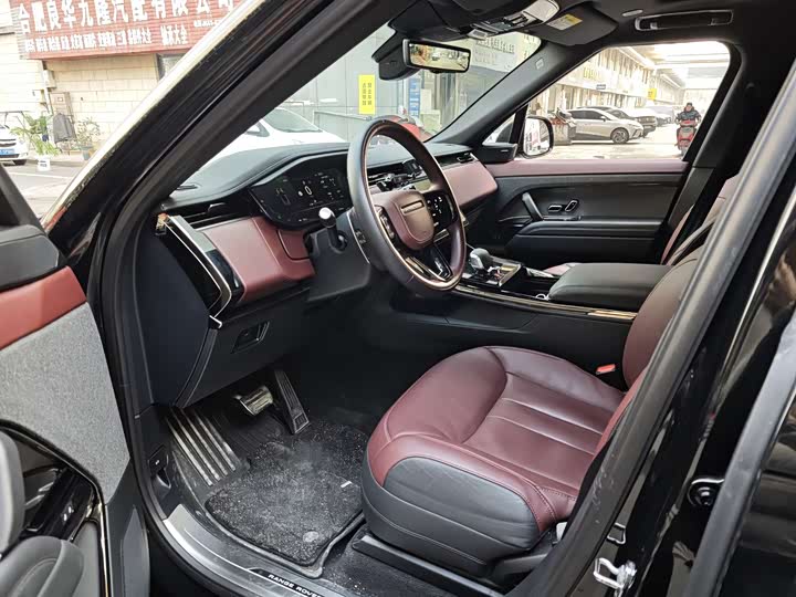Land Rover Range Rover Sport 2025 2025款 400PS 藏锋特别版